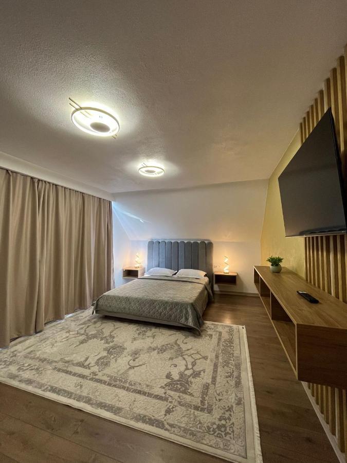 Casa Boila Hotell Bîrsana Exteriör bild